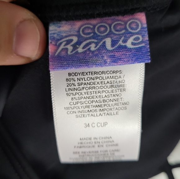 COCO RAVE | Gia underwire high neck cutout cleavage swim bathing suit bikini top - Picture 7 of 10